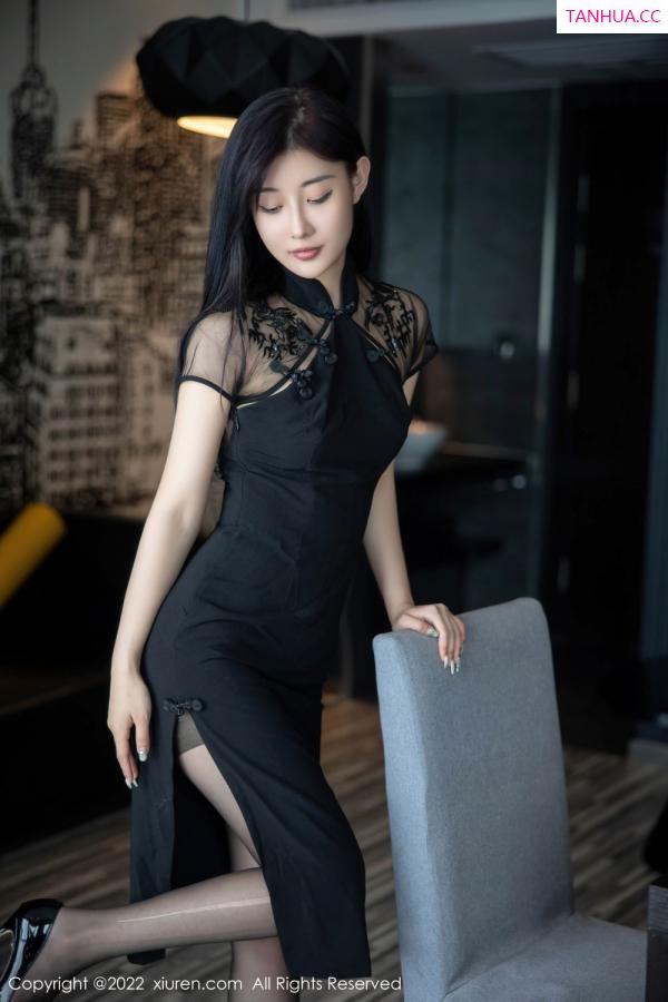顾楚楚  [XiuRen]高清写真图 2022.10.11 No.5691 顾楚楚maily第10张图片